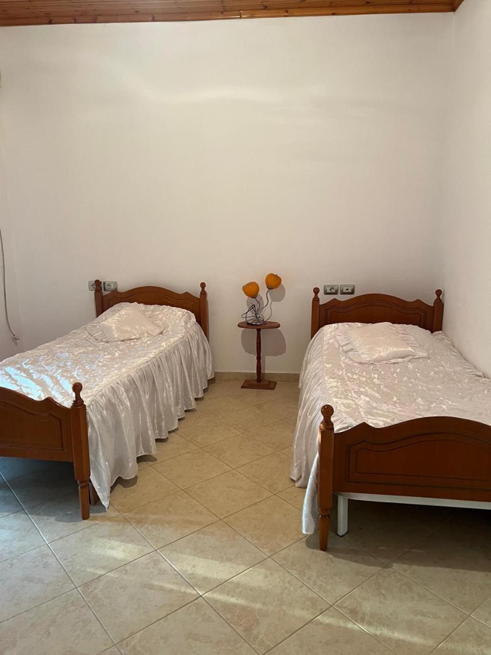 Nori House Hotel Vlore Exterior photo