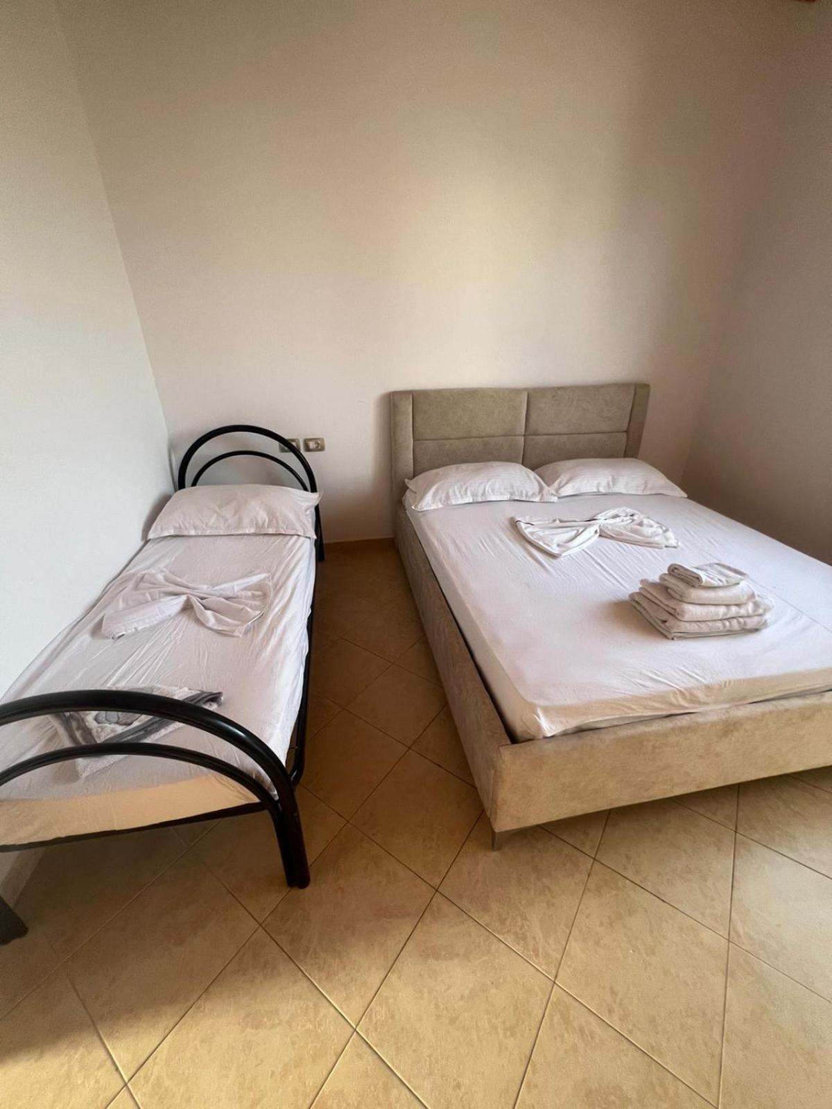 Nori House Hotel Vlore Exterior photo